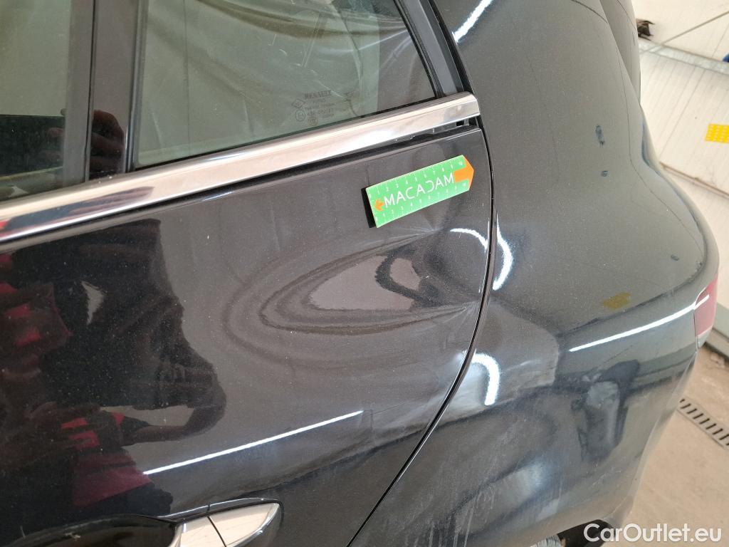  Renault  Megane  IV Berline 5pt. Business 1.5 dCi 115CV BVM6 E6d #19