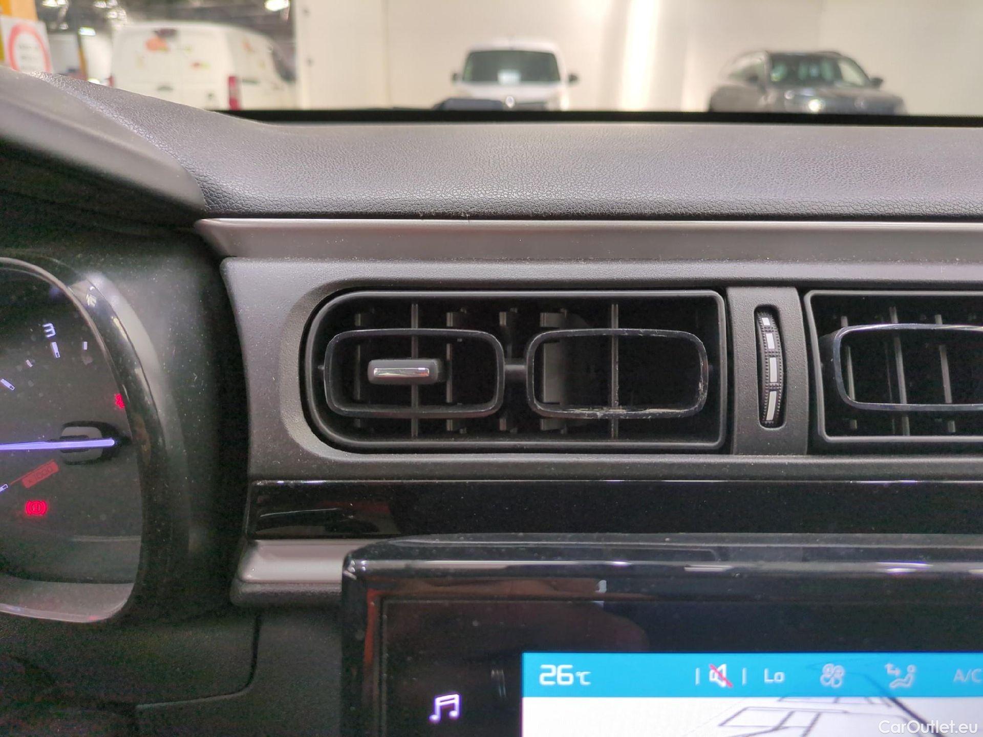  Citroen  C3 CITROEN  Société / 2020 / 5P / Berline / VU PureTech 83 S&S BVM Feel Nav #6