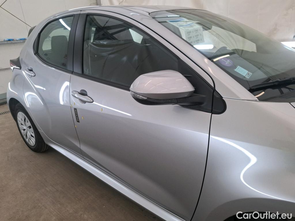  Toyota  Yaris TOYOTA  Hybride / 2019 / 5P / Berline Hybride 116h Dynamic Business Beyond Zer #1