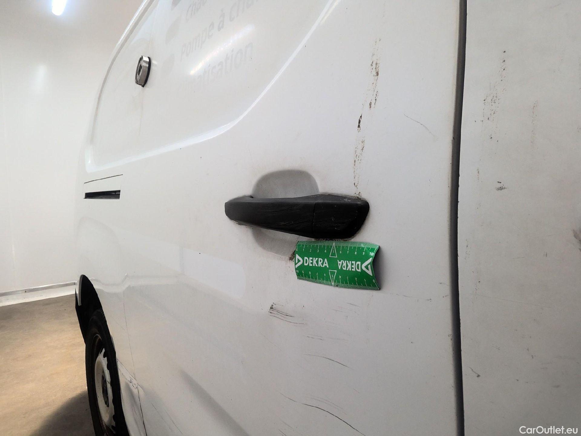  Citroen  Berlingo  Fourgon Club XL 950 1.5 BlueHDi 100CV BVM5 E6dT #39