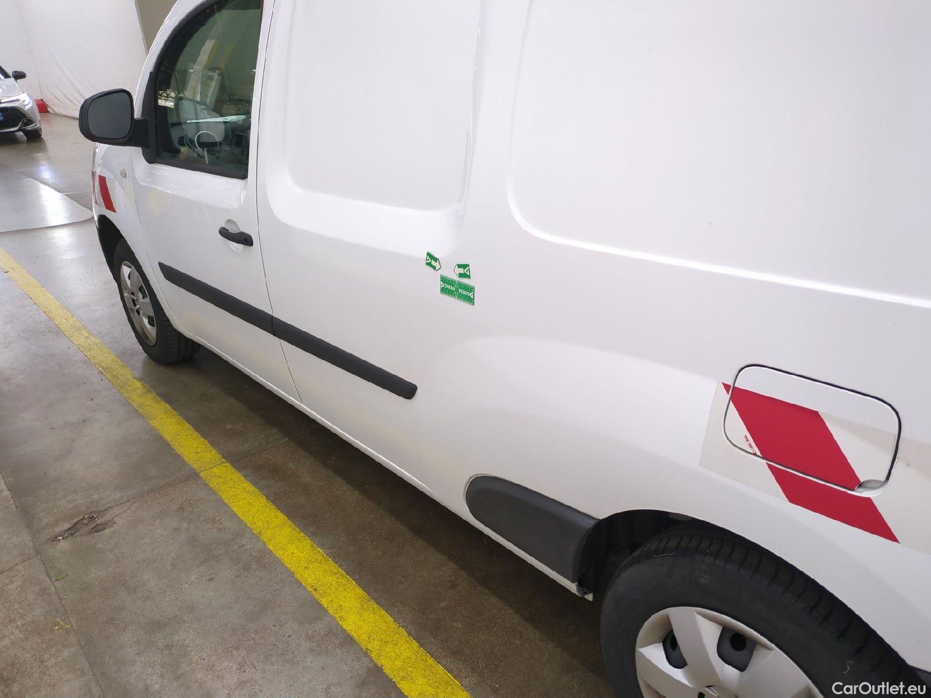  Renault  Kangoo  II Express Maxi Extra (Série Spéciale) 1.5 dCi 95CV BVM6 E6dT #3