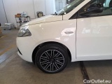  Lancia  Ypsilon LANCIA  ECOCHIC / 2015 / 5P / BERLINA 1.0 70CV FIREFLY HYBRID SeS GOLD #20