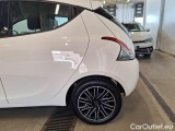  Lancia  Ypsilon LANCIA  ECOCHIC / 2015 / 5P / BERLINA 1.0 70CV FIREFLY HYBRID SeS GOLD #22