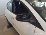  Lancia  Ypsilon LANCIA  ECOCHIC / 2015 / 5P / BERLINA 1.0 70CV FIREFLY HYBRID SeS GOLD #54