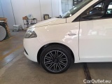 Lancia  Ypsilon LANCIA  ECOCHIC / 2015 / 5P / BERLINA 1.0 70CV FIREFLY HYBRID SeS GOLD #68