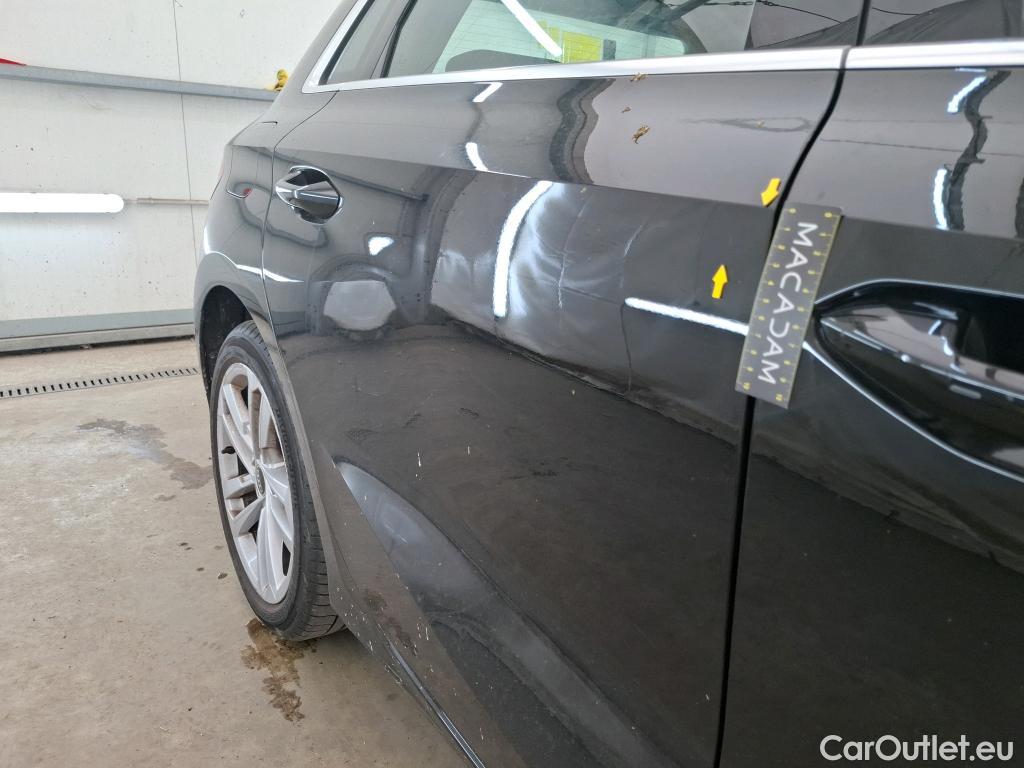  Audi  A3 AUDI  Sportback / 2020 / 5P / Berline 35 TFSI 150 MHEV S Tronic Business Line #52