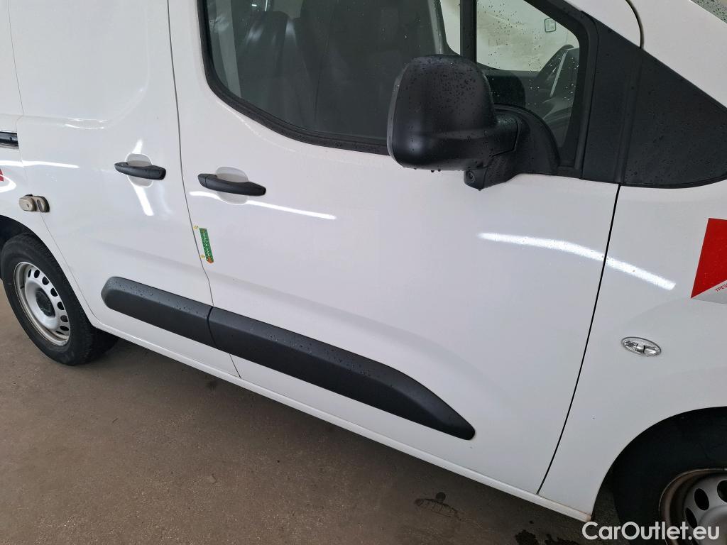  Citroen  Berlingo  Fourgon Worker M 1000 1.2 PureTech 130CV BVA8 E6d #6