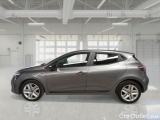  Renault  Clio RENAULT  / 2023 / 5P / BERLINA 1.0 SCE 49KW EVOLUTION #8