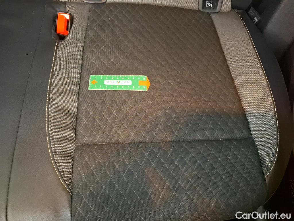  Opel   Grandland X Grandland X Elegance Business 1.5 130CV BVA8 E6d #49