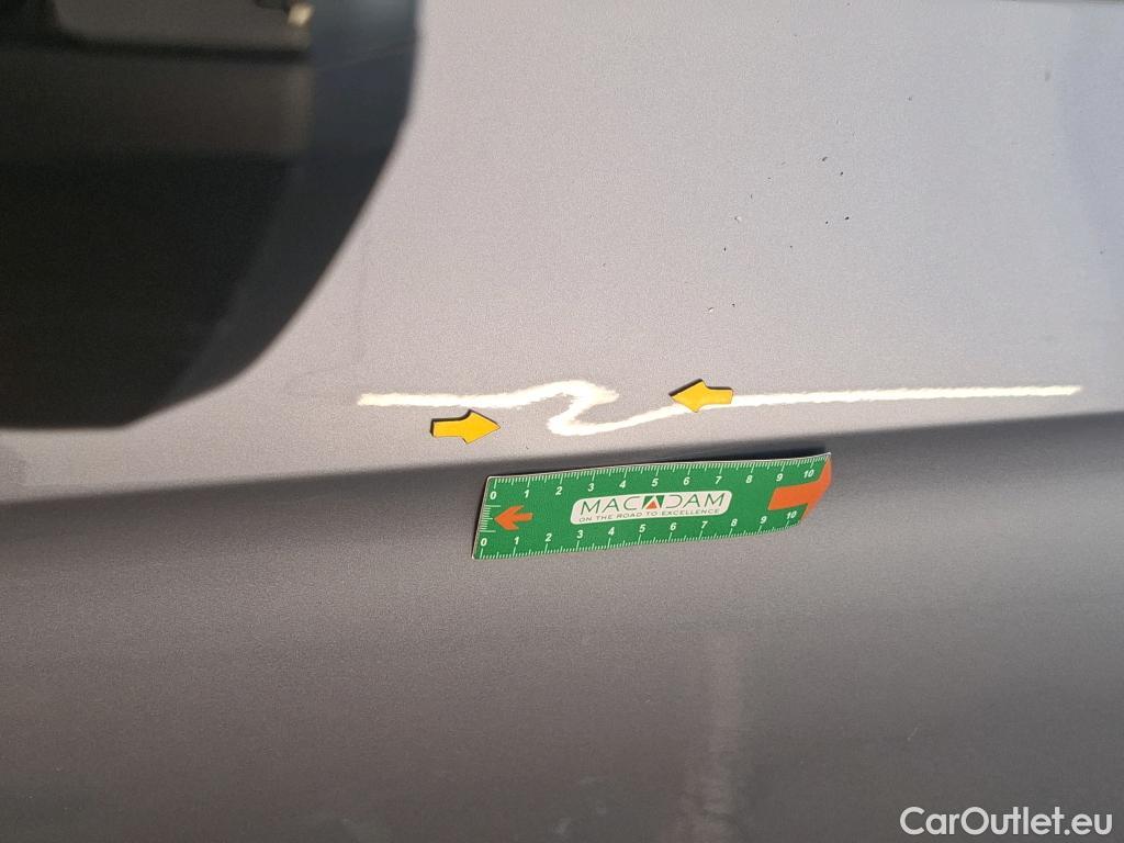  Opel   Grandland X Grandland X Elegance Business 1.5 130CV BVA8 E6d #8