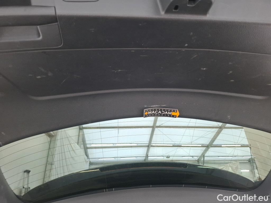  Mercedes  A-Klasse MERCEDES-BENZ Classe A Compact / 2018 / 5P / Berline A 180 d Business Line 8G-DCT #31