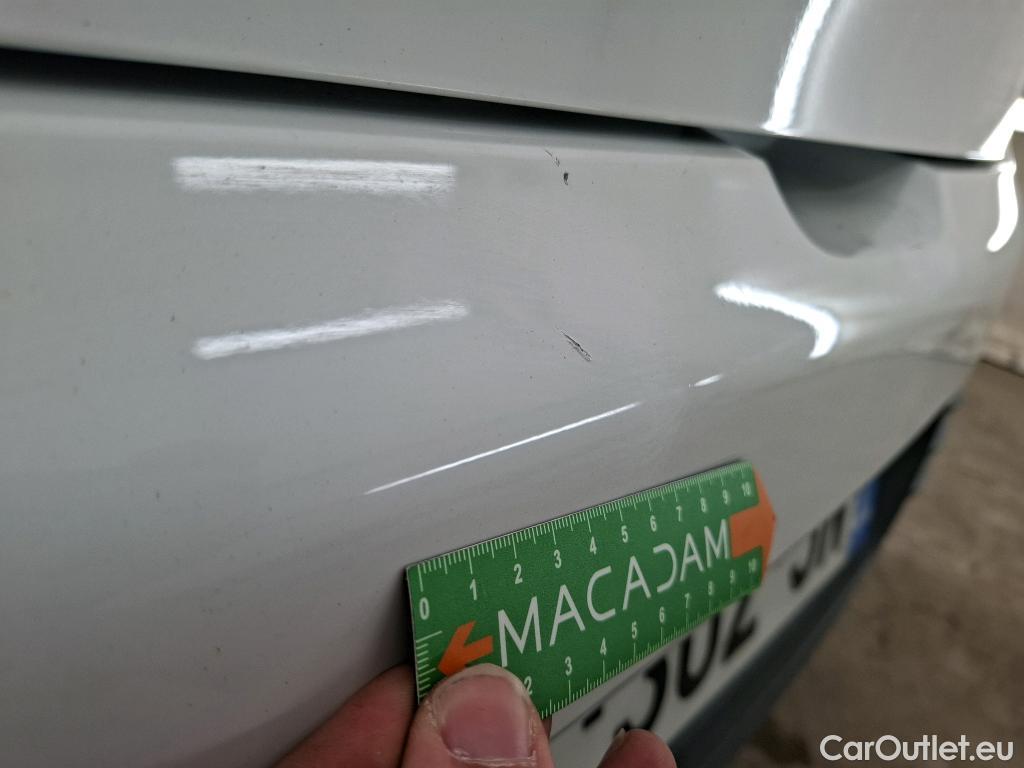  Renault  Clio  IV Business 0.9 TCe 90CV BVM5 E6 #26