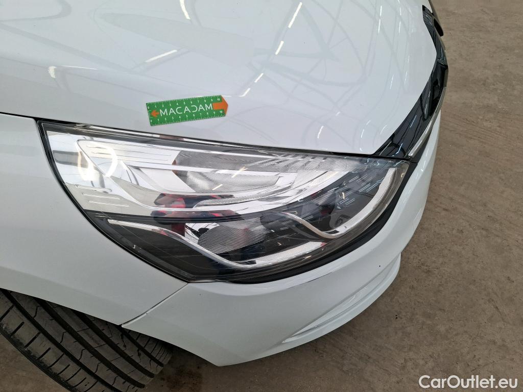  Renault  Clio  IV Business 0.9 TCe 90CV BVM5 E6 #39