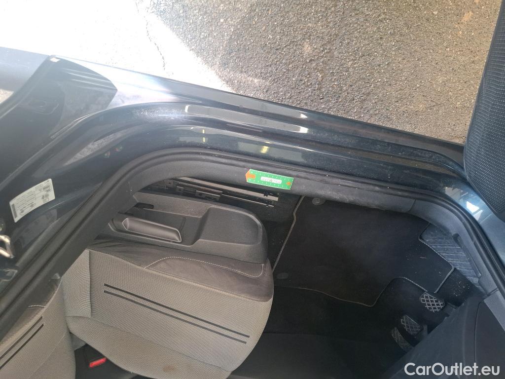  Seat  Leon SEAT  / 2020 / 5P / Berline 1.0 TSI 110 S&S Style Business #28