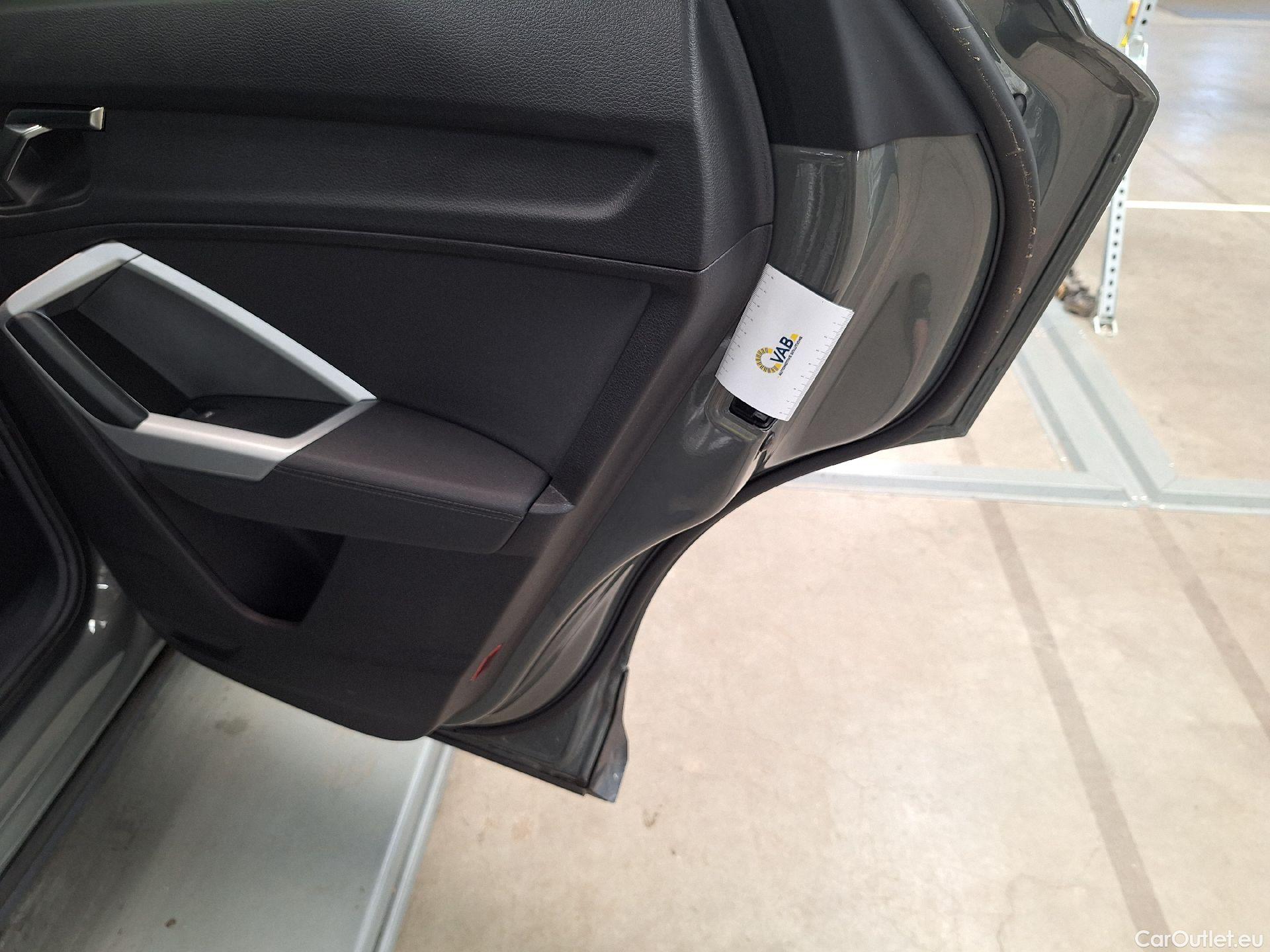  Audi  Q3 Audi,  SB '19 PHEV, Audi  Sportback 45 TFSI e S tronic 5d #21