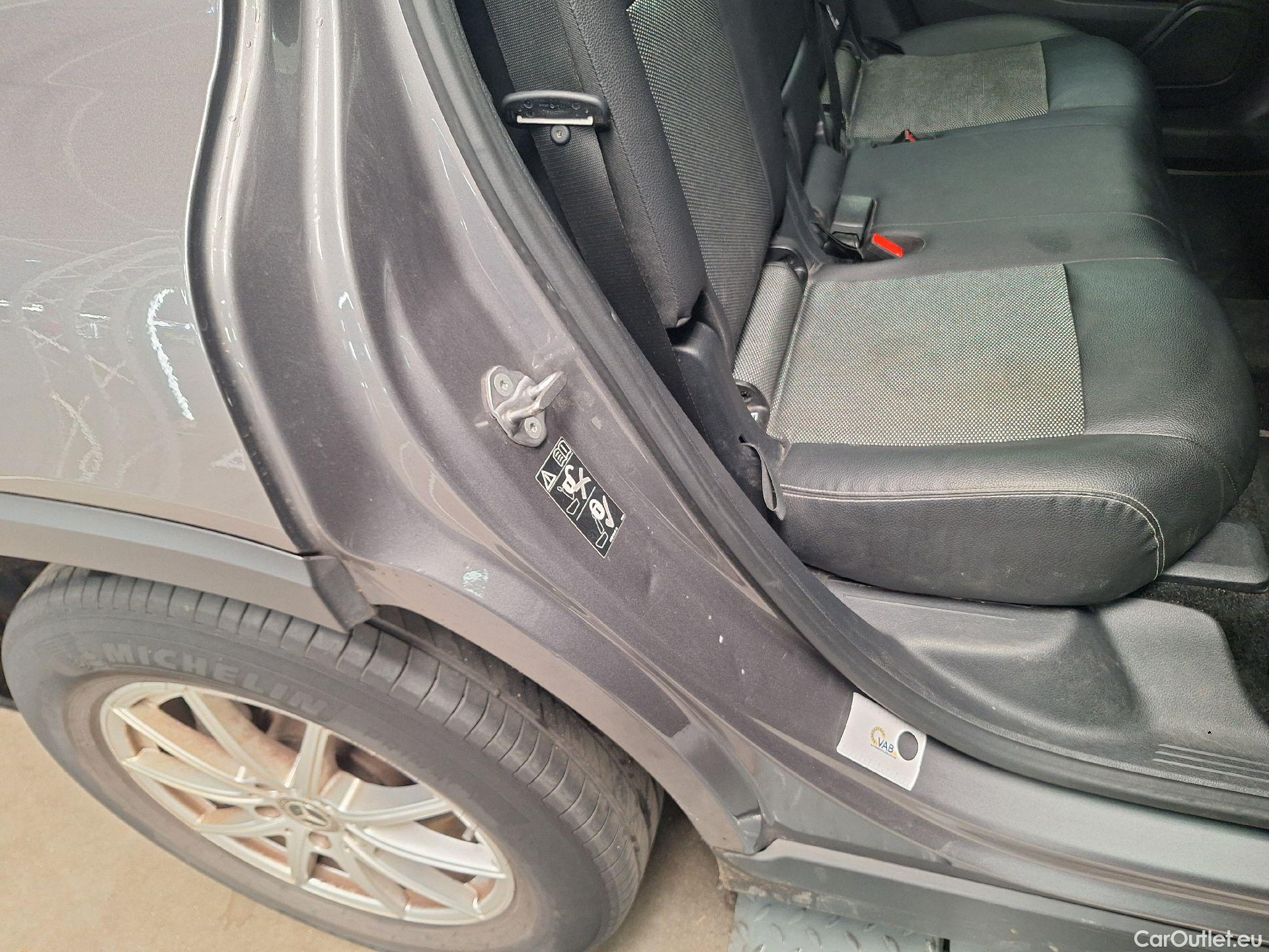  Mercedes  GLB Mercedes,  '19, Mercedes-Benz   200 Business Solution 5d #20