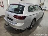  Volkswagen  Passat 2.0 TDI SCR DSG Elegance Variant #4