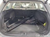  Volkswagen  Passat 2.0 TDI SCR DSG Elegance Variant #8