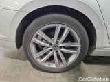  Volkswagen  Passat 2.0 TDI SCR DSG Elegance Variant #10