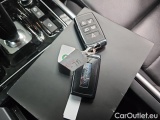  Jaguar  XE D200 R-DYNAMIC BLACK #12