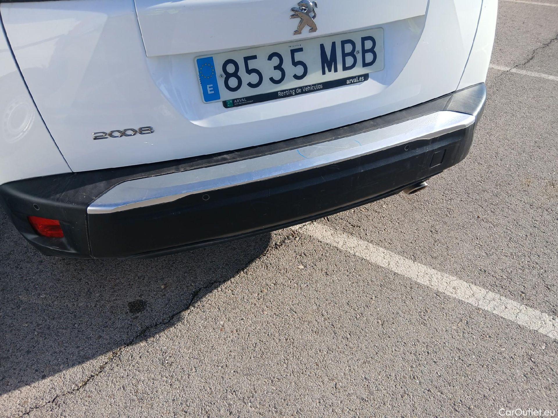  Peugeot  2008 PEUGEOT  / 2019 / 5P / todoterreno Active BlueHDI 81kW (110CV) #27
