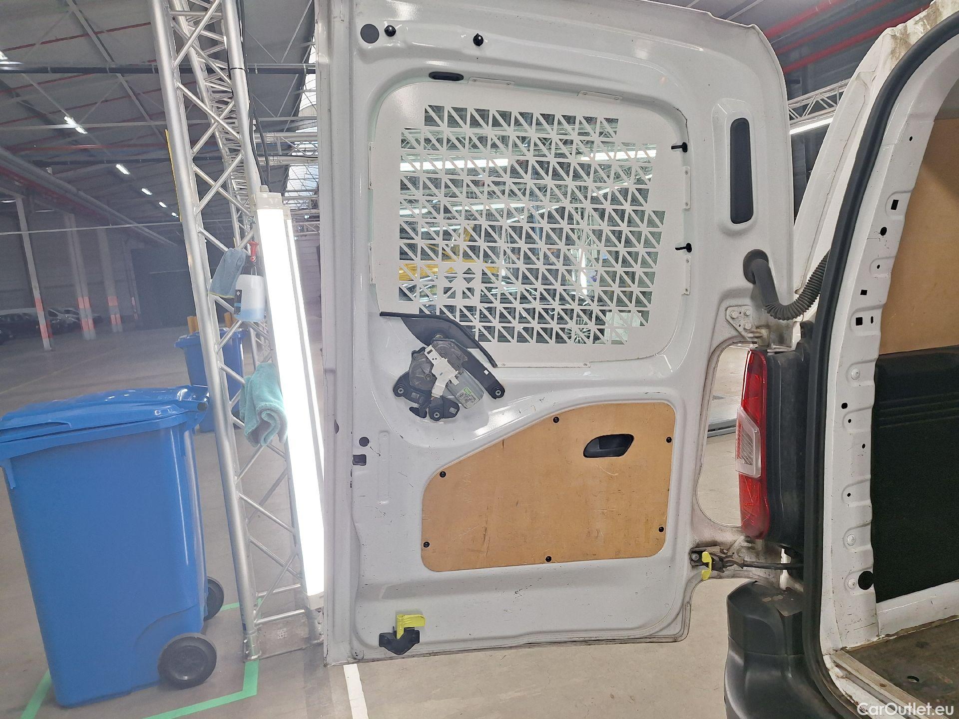  Citroen  Berlingo Citroën, _ '18, Citroën  XL Heavy 1.2 PT 110 S&S MAN6 Club #38