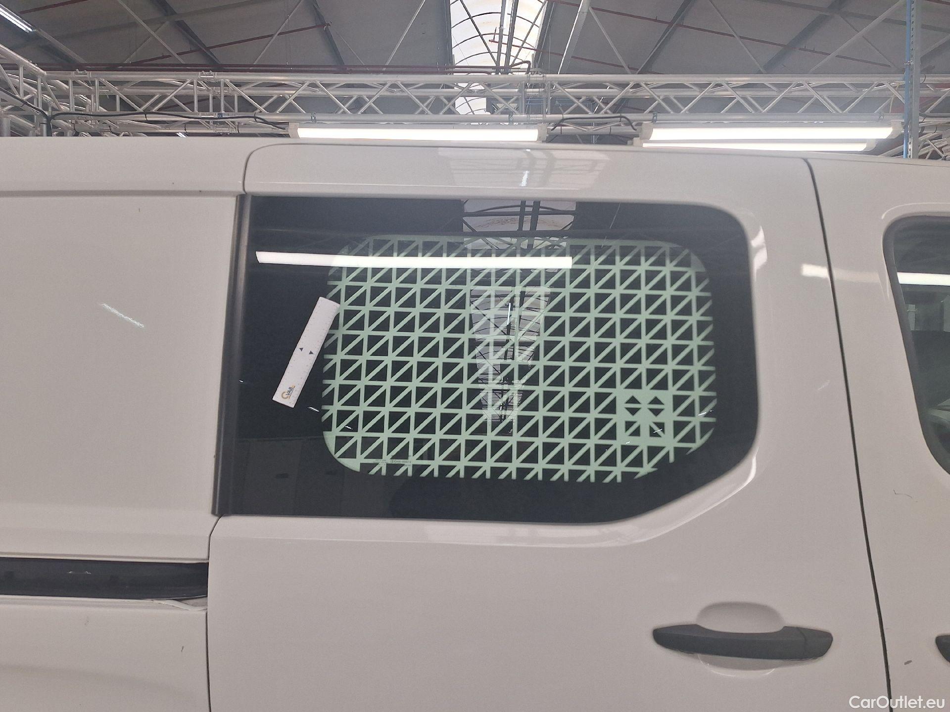  Citroen  Berlingo Citroën, _ '18, Citroën  XL Heavy 1.2 PT 110 S&S MAN6 Club #15