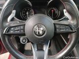  Alfa Romeo   STELVIO ALFA ROMEO - 2020 2.0 T AWD Estrema 5d #18