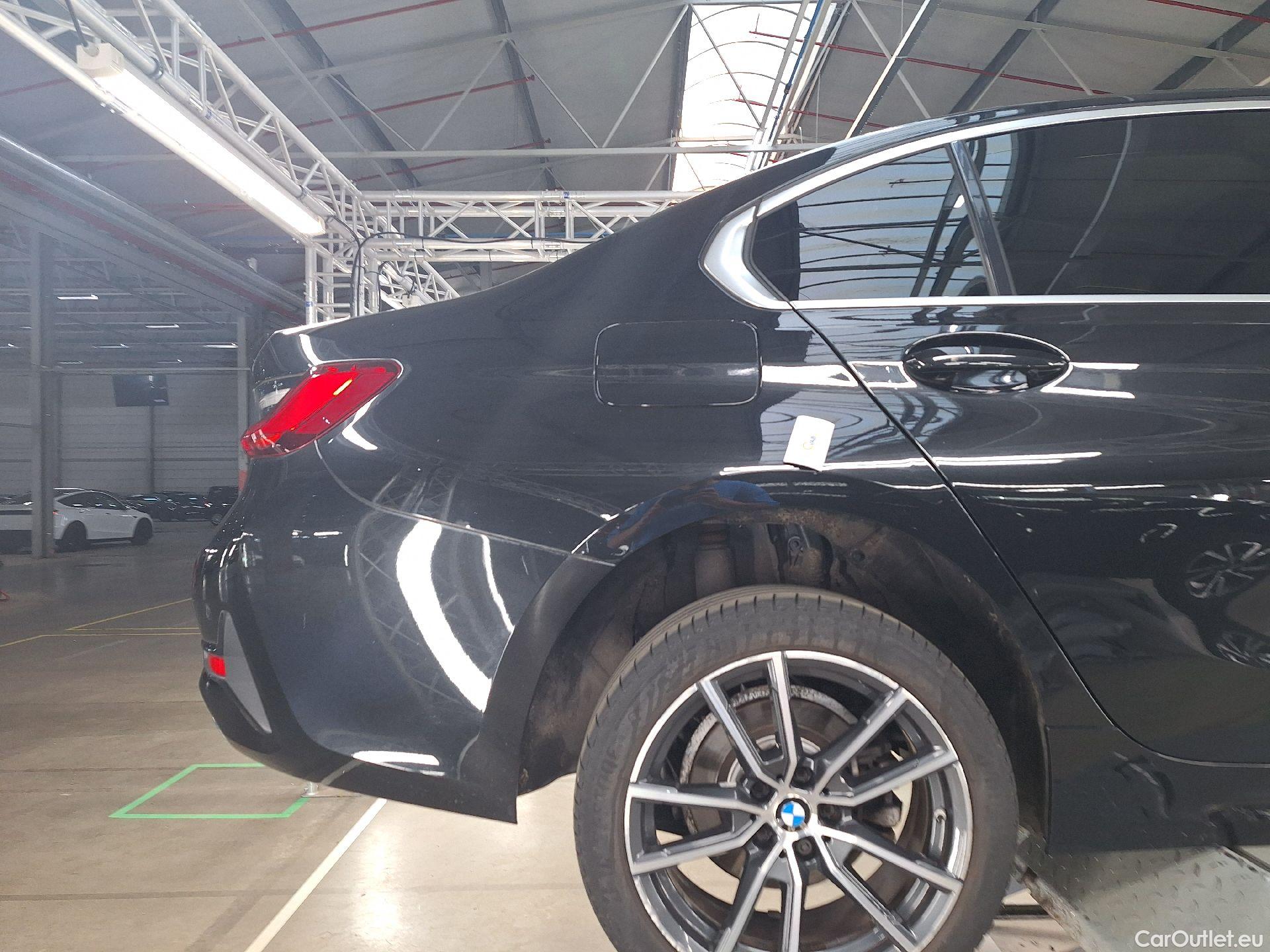  Bmw  Serie 3 BMW, 3-serie '18, BMW 3 Reeks Berline 316dA (90 kW) 4d #17