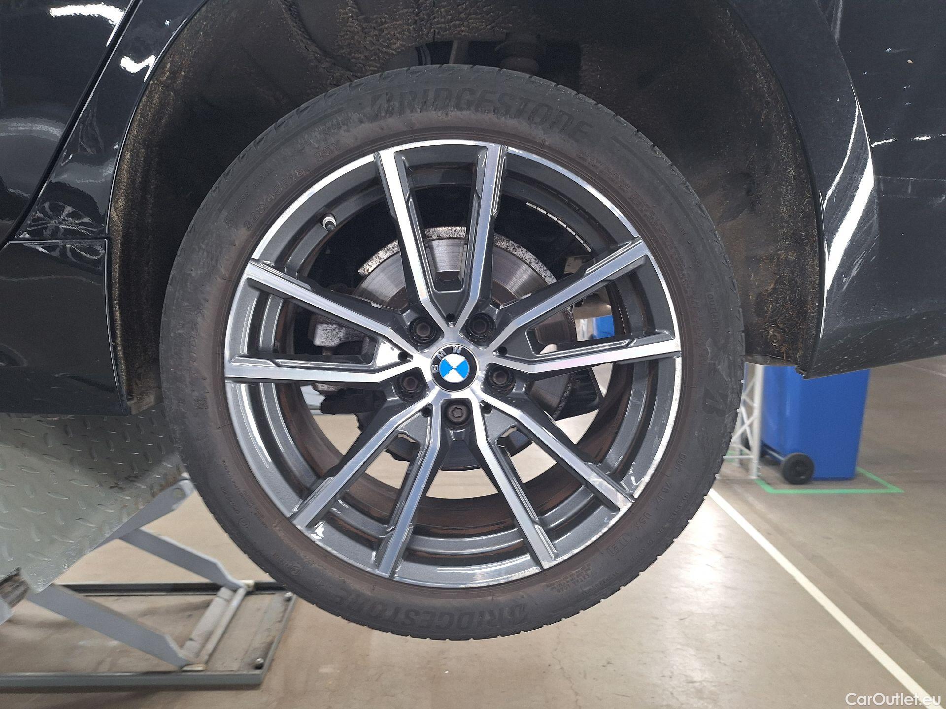  Bmw  Serie 3 BMW, 3-serie '18, BMW 3 Reeks Berline 316dA (90 kW) 4d #29