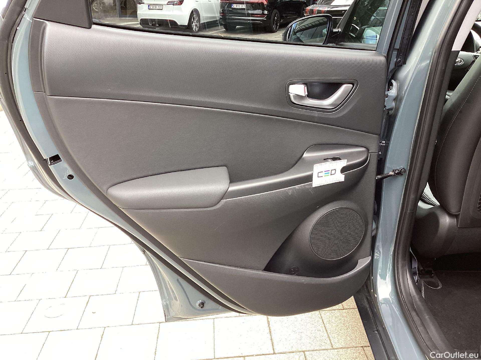  Hyundai  Konna Hyundai, Kona '17, Hyundai Kona 1.6 GDi Hybrid 6-DCT Sky BlueLink 5d #47