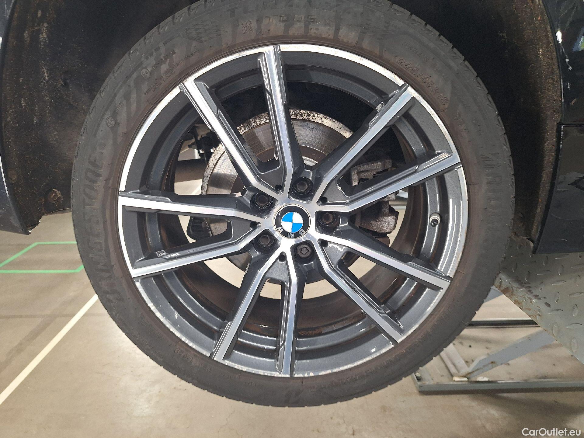 Bmw  Serie 3 BMW, 3-serie '18, BMW 3 Reeks Berline 316dA (90 kW) 4d #31