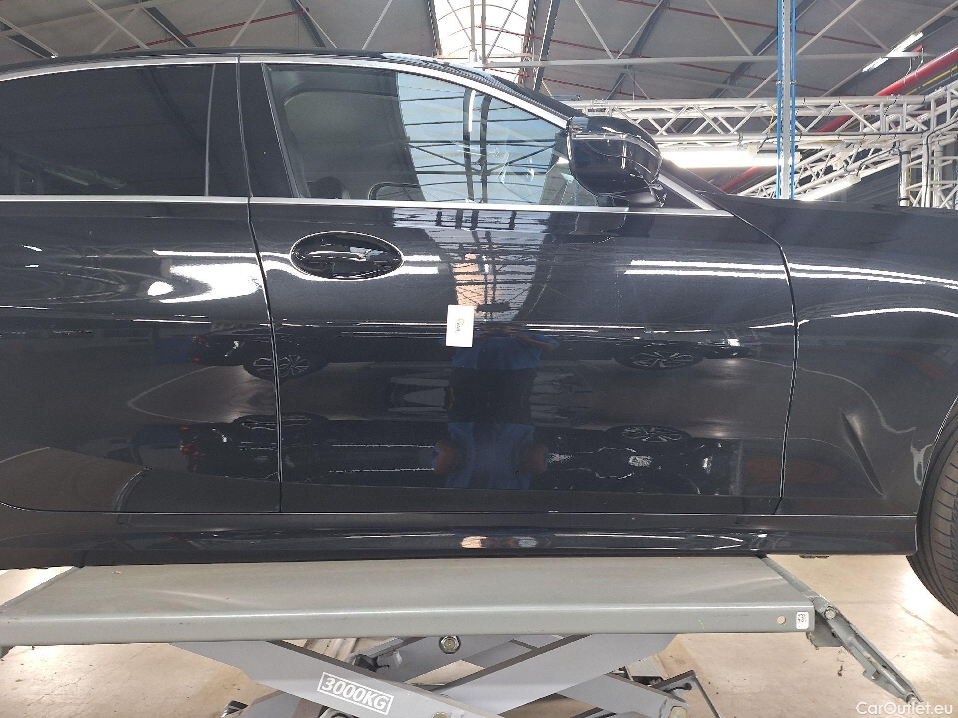  Bmw  Serie 3 BMW, 3-serie '18, BMW 3 Reeks Berline 316dA (90 kW) 4d #21