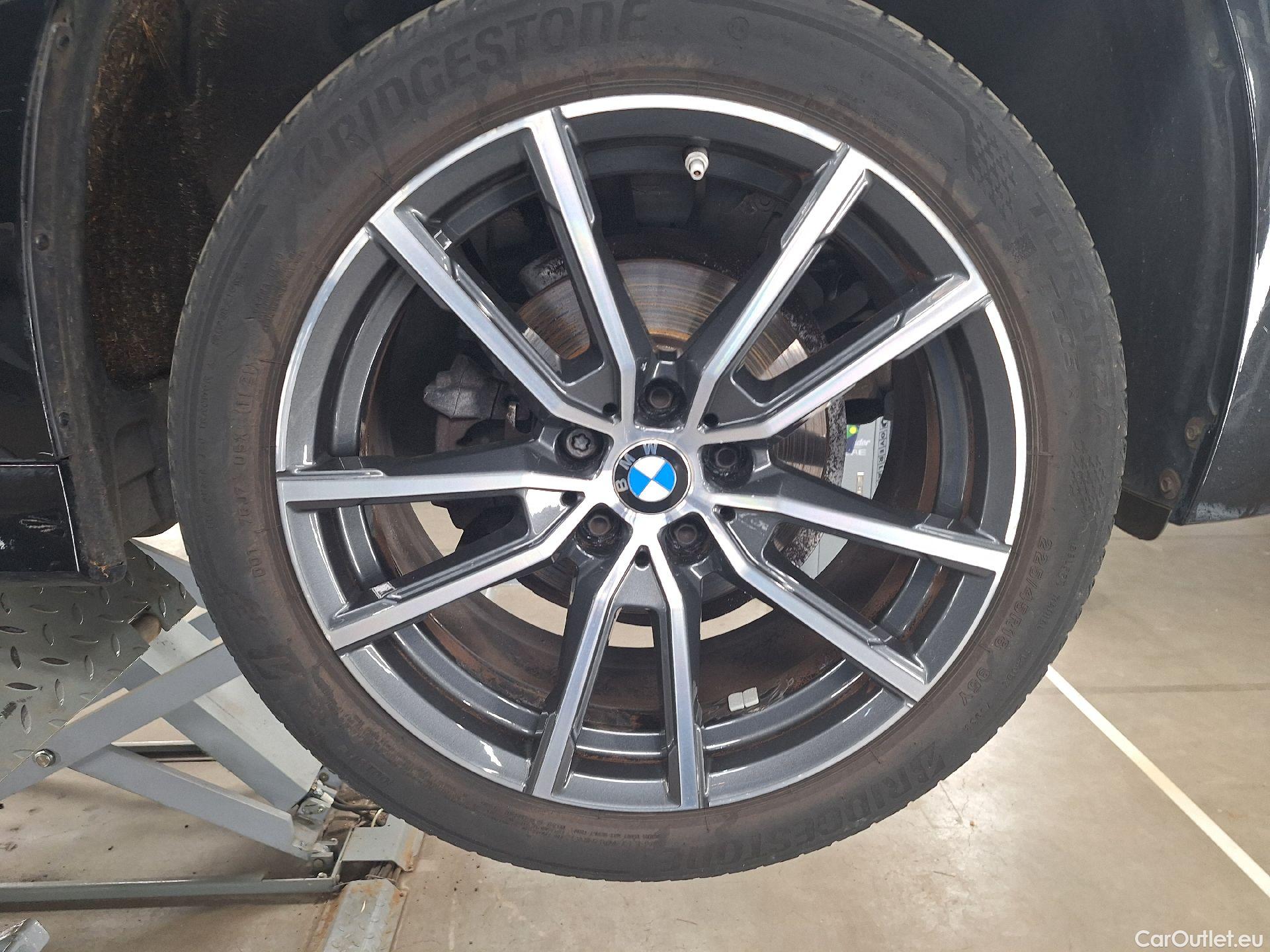  Bmw  Serie 3 BMW, 3-serie '18, BMW 3 Reeks Berline 316dA (90 kW) 4d #33