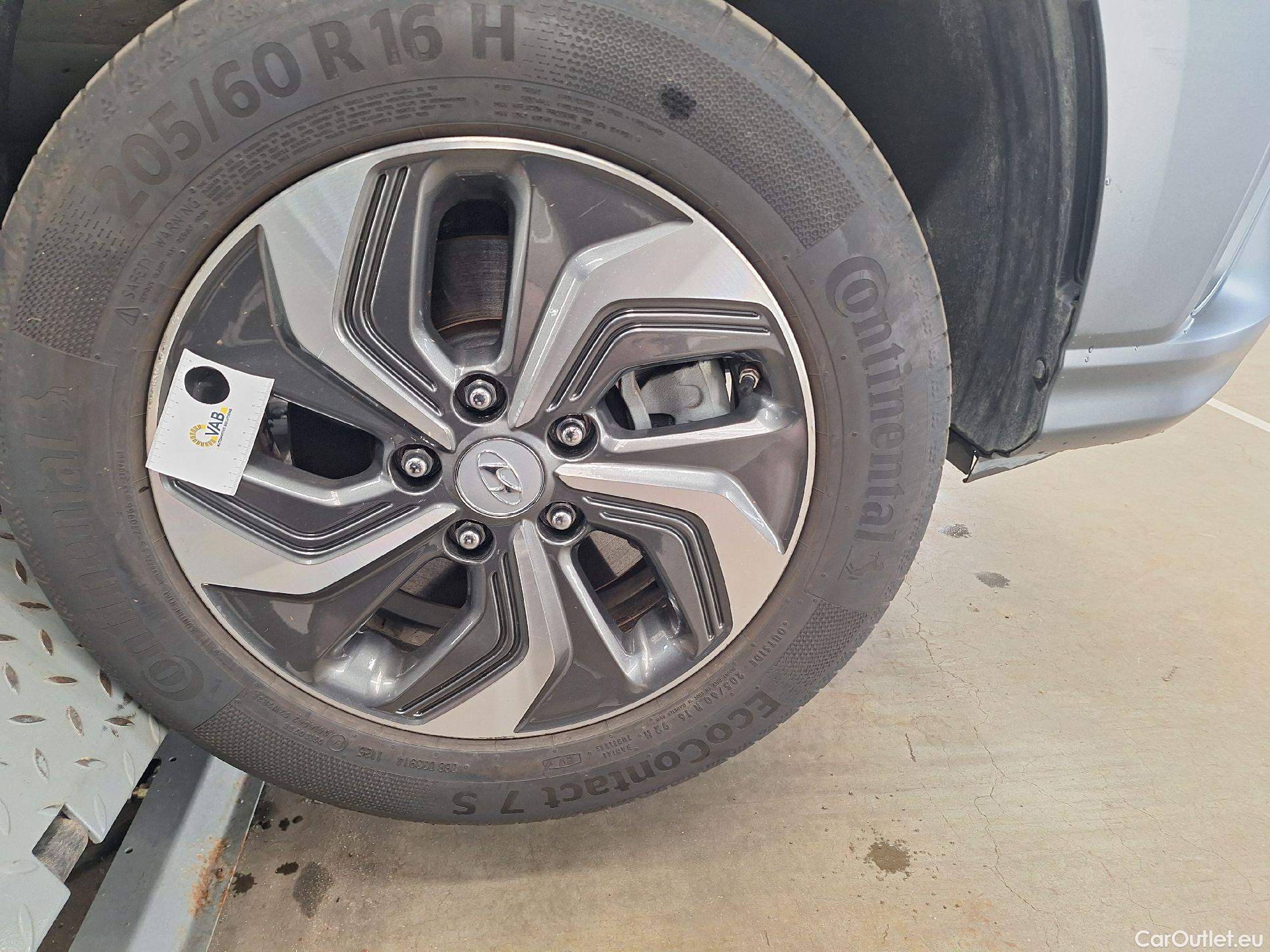  Hyundai  Konna Hyundai, Kona '17, Hyundai Kona 1.6 GDi Hybrid 6-DCT Sky BlueLink 5d #83