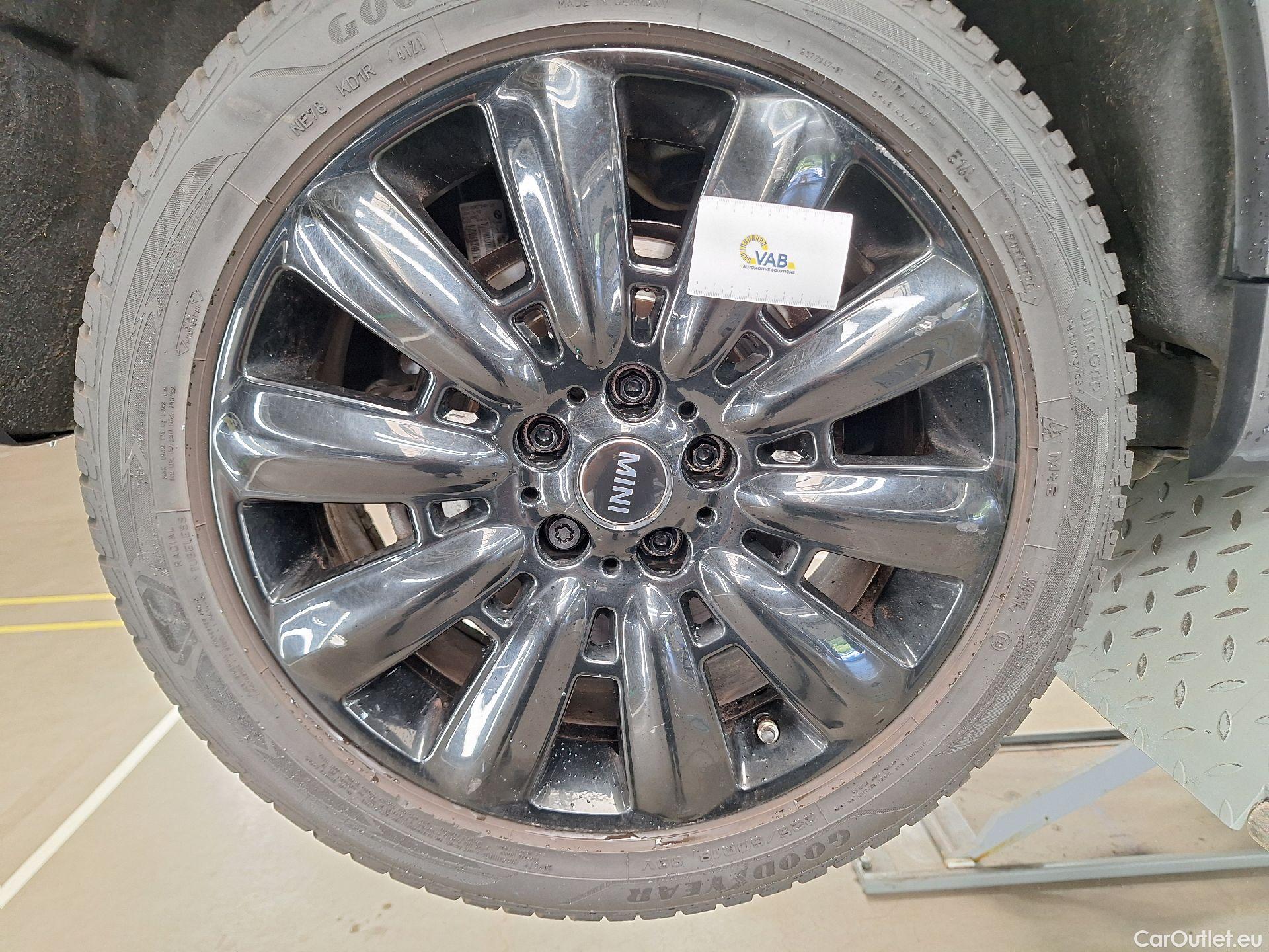  Mini  Countryman MINI, Mini  '16, Mini  Cooper S E ALL4 AT 5d #28