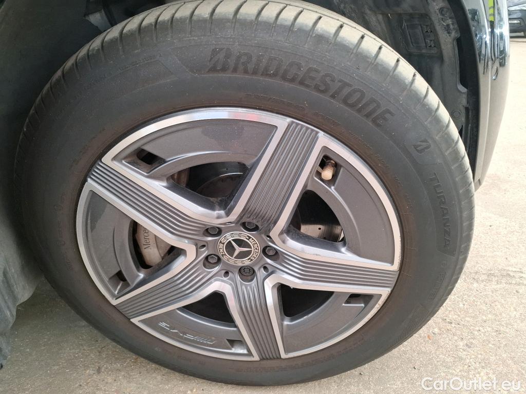  Mercedes  GLC MERCEDES-BENZ  / 2022 / 5P / SUV  300 de AMG Line 4MATIC #6