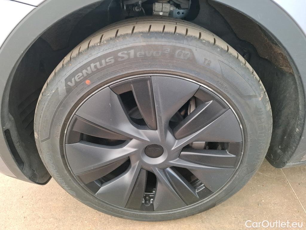  Tesla  Model Y TESLA  / 2020 / 5P / SUV Grande Autonomie Dual-Motor AWD #18