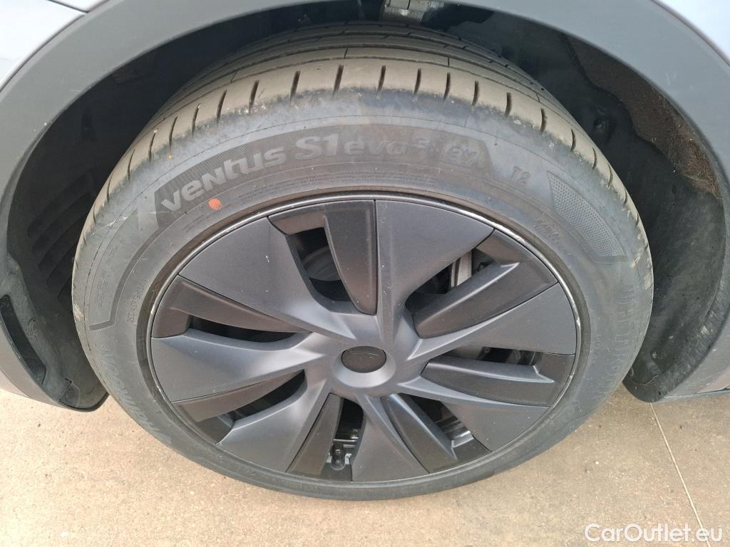  Tesla  Model Y TESLA  / 2020 / 5P / SUV Grande Autonomie Dual-Motor AWD #17