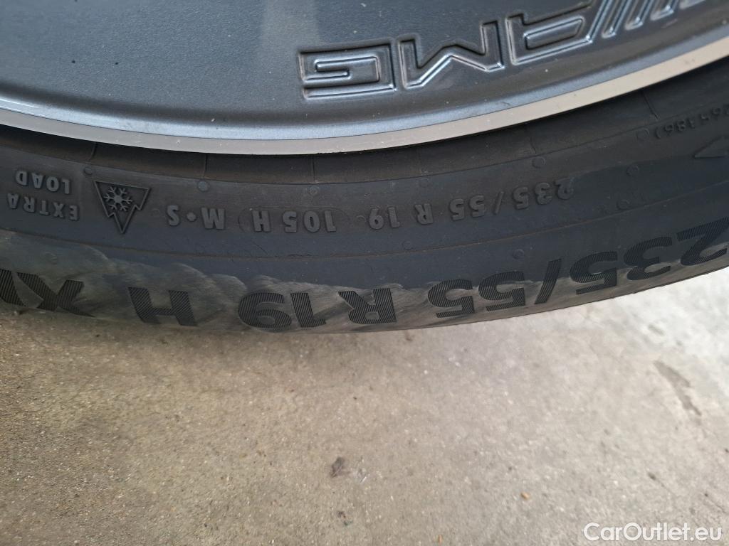  Mercedes  G-Klasee MERCEDES-BENZ GLC Coupe / 2019 / 5P / Coupé 2.0 GLC 300 DE BUSINESS LINE 4MATIC #31