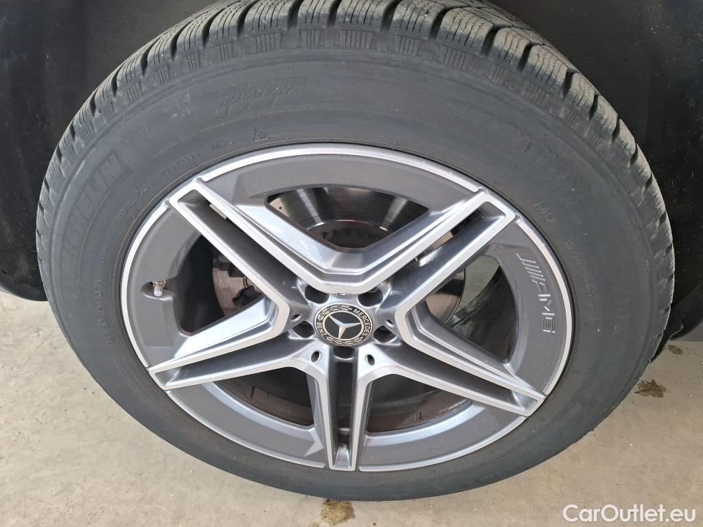 Mercedes  G-Klasee MERCEDES-BENZ GLC Coupe / 2019 / 5P / Coupé 2.0 GLC 300 DE BUSINESS LINE 4MATIC #16