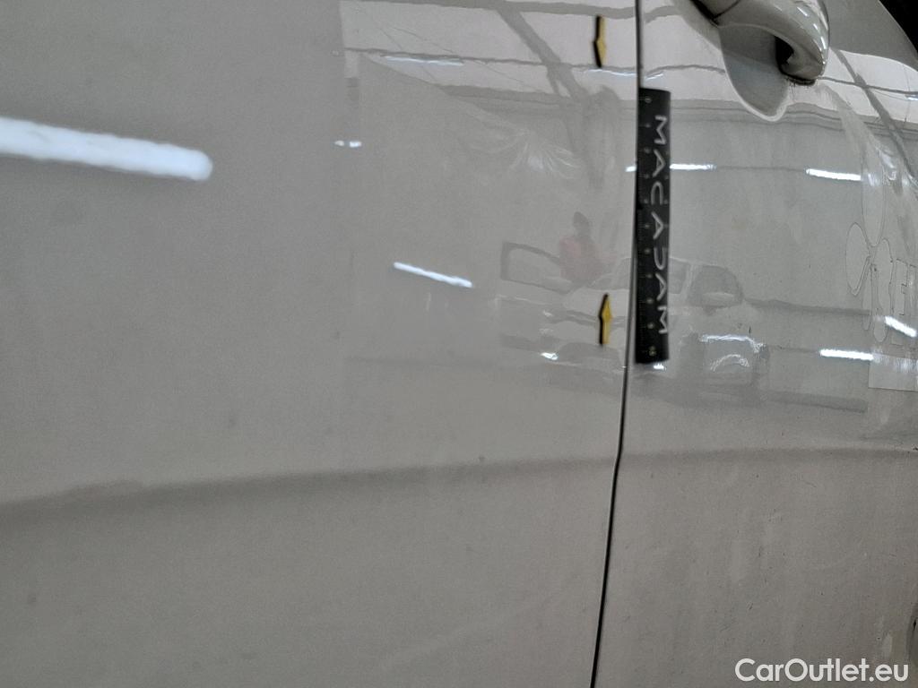  Citroen  C3  Société Feel 1.5 BlueHDI 100CV BVM6 E6dT #11