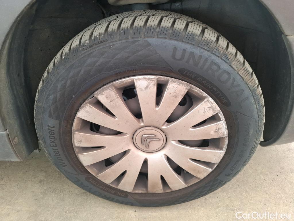  Citroen  Berlingo  Combi Feel 1.6 BlueHDi 100CV BVM5 E6 #30