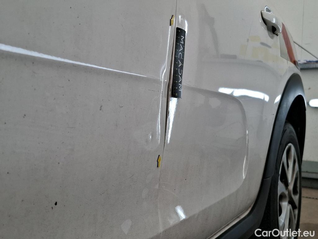  Citroen  C3  Société Feel 1.5 BlueHDI 100CV BVM6 E6dT #2