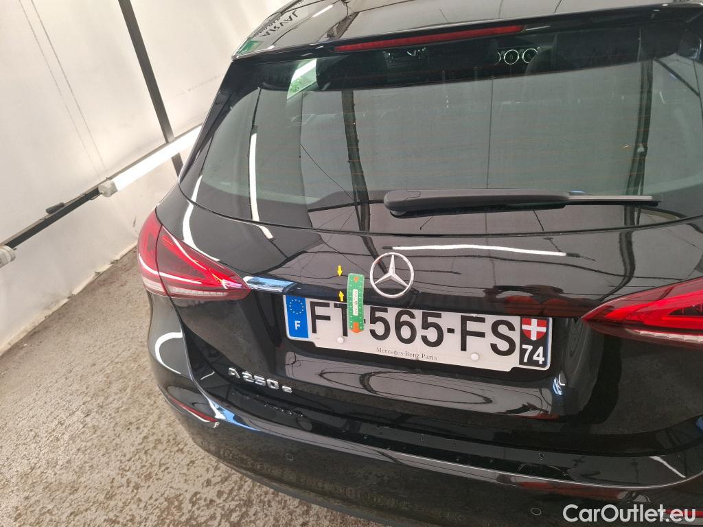  Mercedes  A-Klasse MERCEDES-BENZ Classe A Compact / 2018 / 5P / Berline A 250 e Business Line 8G-DCT #20