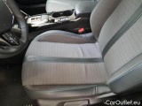  Peugeot  2008 PEUGEOT  / 2019 / 5P / CROSSOVER BLUEHDI 130 EAT8 ALLURE PACK S/S AUT. #12
