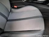  Peugeot  2008 PEUGEOT  / 2019 / 5P / CROSSOVER BLUEHDI 130 EAT8 ALLURE PACK S/S AUT. #14