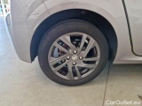  Peugeot  208 PEUGEOT  / 2019 / 5P / BERLINA ACTIVE BLUEHDI 100 S/S #18
