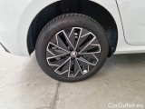  Skoda  KAMIQ SKODA  / 2019 / 5P / SUV 1.0 TSI 70KW BLACK DOTS #50