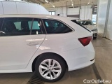  Skoda  Octavia SKODA  WAGON / 2020 / 5P / STATION WAGON 2.0 TDI EVO 85KW STYLE DSG #59